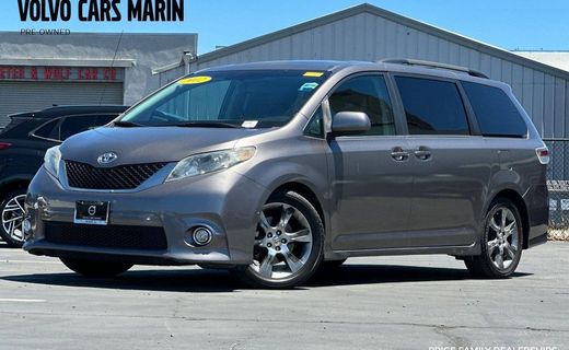 2012 Toyota Sienna SE