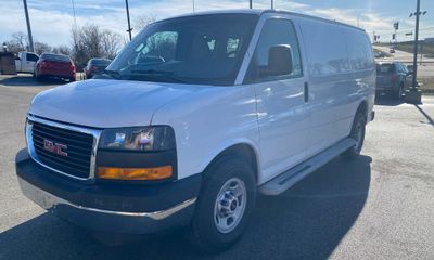 2017 GMC Savana 2500