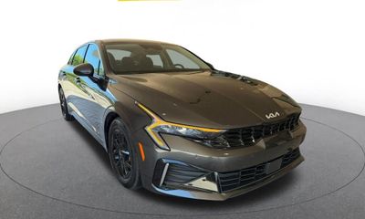 2025 Kia K5 LXS