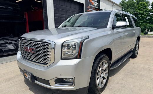 2017 GMC Yukon XL Denali