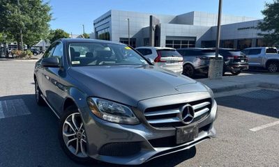 2018 Mercedes-Benz C-Class C300 4M