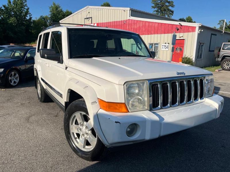 2006 Jeep Commander — a typically priced live listing