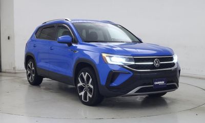 2022 Volkswagen Taos 4Motion SEL