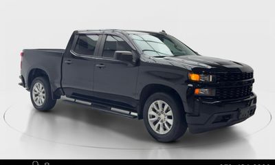 2022 Chevrolet Silverado LTD Custom
