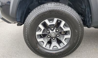 2020 Toyota Tacoma SR5