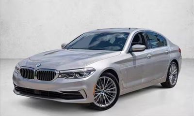 2020 BMW 530e Hybrid Plug