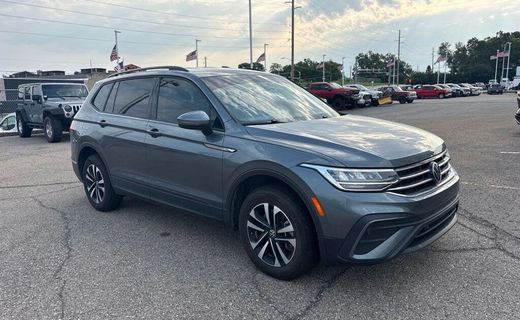 2022 Volkswagen Tiguan 4MOTION S