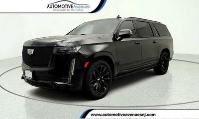 2022 Cadillac Escalade ESV Sport