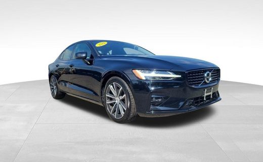 2022 Volvo S60