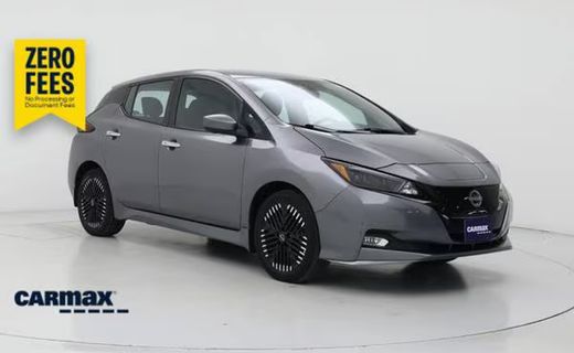 2024 Nissan Leaf SV