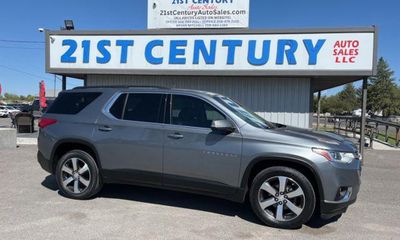 2021 Chevrolet Traverse LT