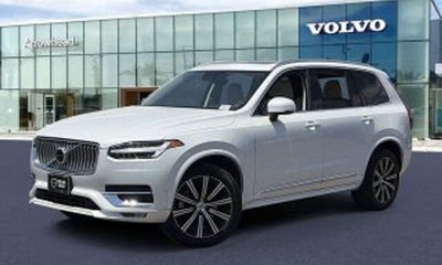 2022 Volvo XC90 Inscription