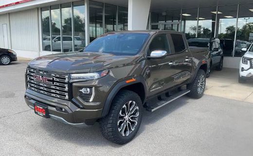 2024 GMC Canyon Denali
