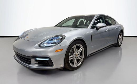 2018 Porsche Panamera