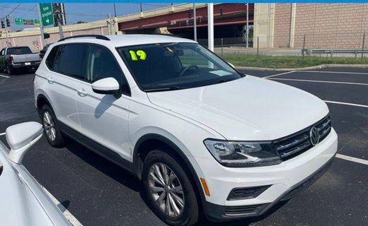 2019 Volkswagen Tiguan 4MOTION S