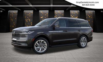 2027 Lincoln Navigator Premier