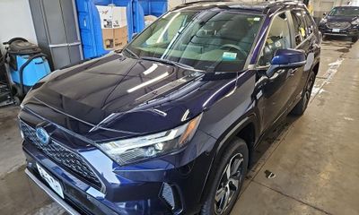 2023 Toyota RAV4 Prime phev SE