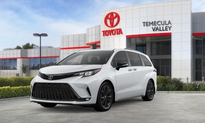 2026 Toyota Sienna XSE
