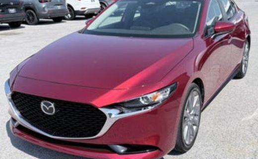 2024 Mazda MAZDA3 Preferred Package
