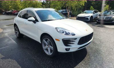 2017 Porsche Macan S