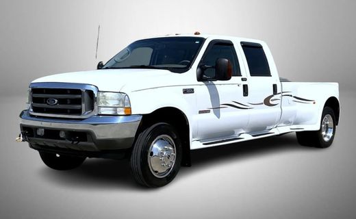 2004 Ford F-550