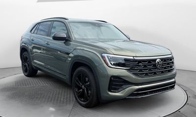 2026 Volkswagen Atlas Cross Sport 4MOTION SEL Black