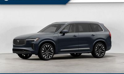 2026 Volvo XC90 Ultra Bright