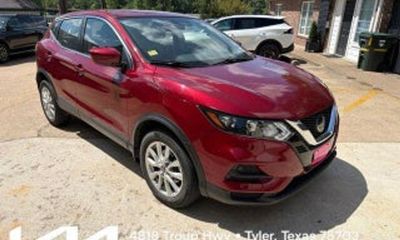 2022 Nissan Rogue Sport S
