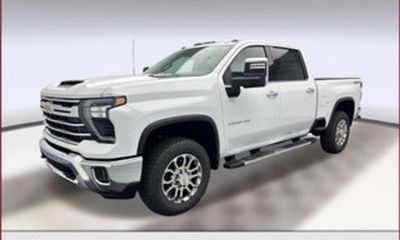 2025 Chevrolet Silverado HD Work Truck