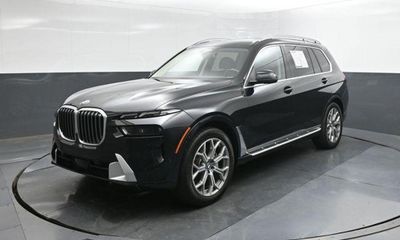 2023 BMW X7 xDrive40i