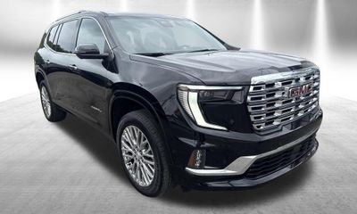 2024 GMC Acadia Denali