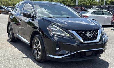 2023 Nissan Murano SV