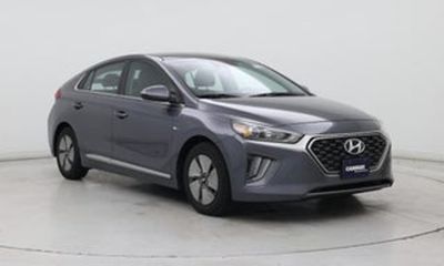 2020 Hyundai Ioniq SE