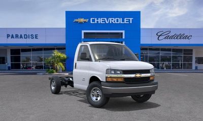 2026 Chevrolet Express 3500 Cutaway 139
