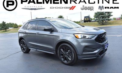 2022 Ford Edge SE