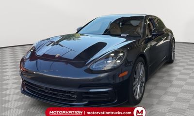 2018 Porsche Panamera 4 Sport Turismo