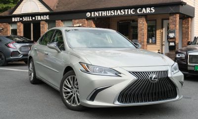 2019 Lexus ES 350