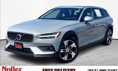 2024 Volvo V60CC Plus