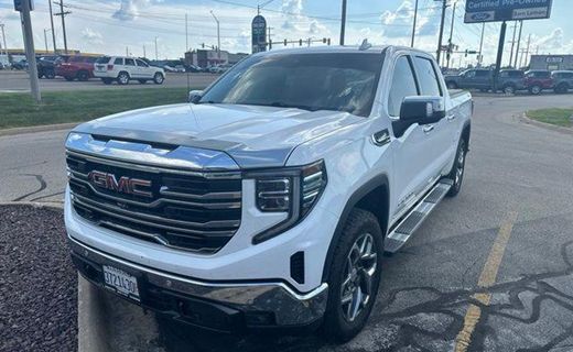 2022 GMC Sierra SLT