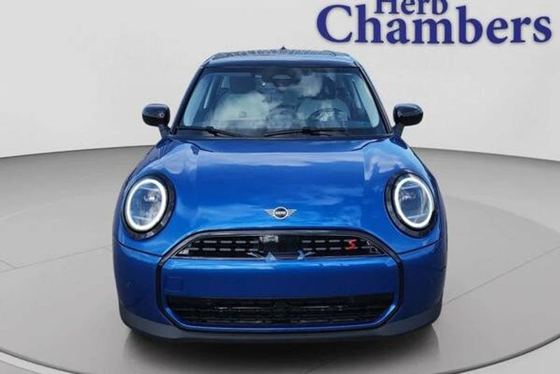 2026 Mini Hardtop — a typically priced live listing