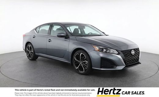 2025 Nissan Altima SR