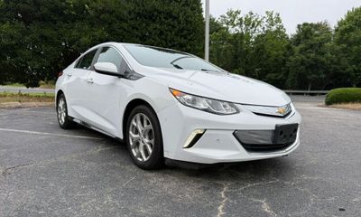 2017 Chevrolet Volt Premier