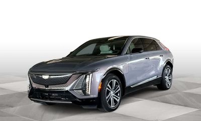 2024 Cadillac Lyriq LUX 1