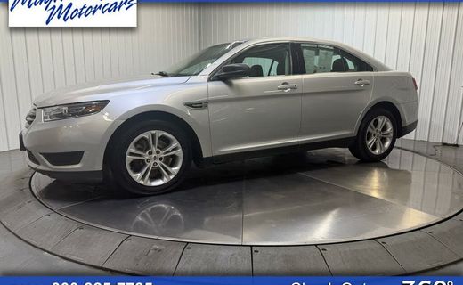 2018 Ford Taurus SE