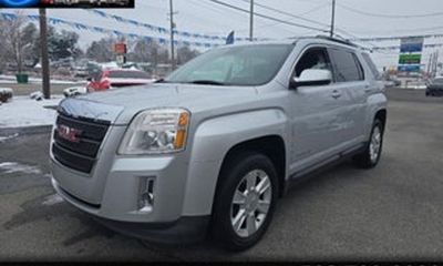 2015 GMC Acadia SLE 1