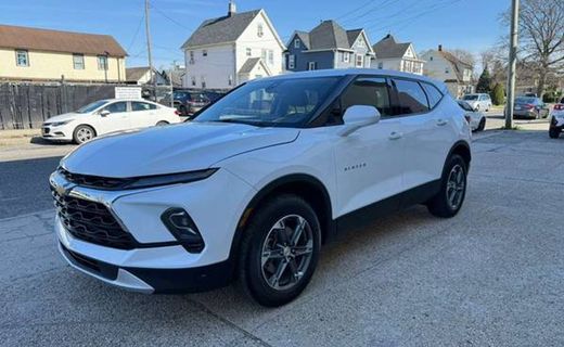 2025 Chevrolet Blazer 2LT