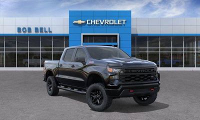 2026 Chevrolet Silverado Trail Boss Custom