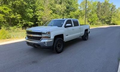 2018 Chevrolet Silverado LT