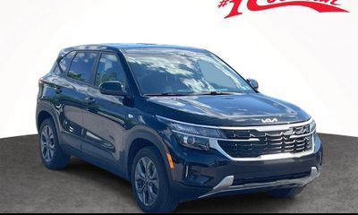 2024 Kia Seltos LX