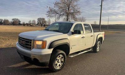 2008 GMC Sierra SL